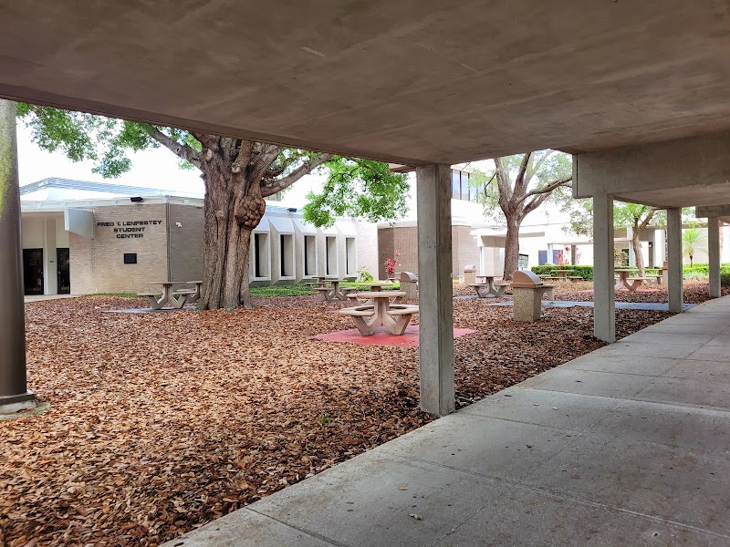 Polk State College campus photo 2
