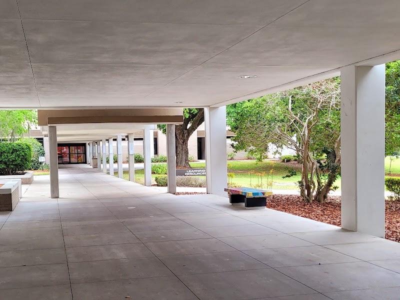 Polk State College campus photo 4