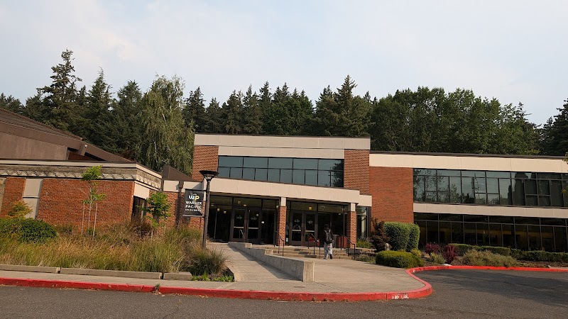 Warner Pacific University campus photo 2