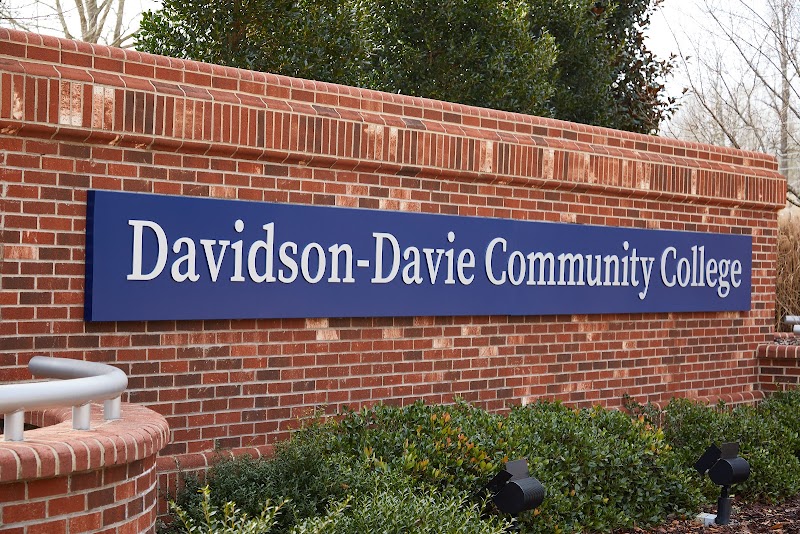 Davidson-Davie Community College campus photo 1