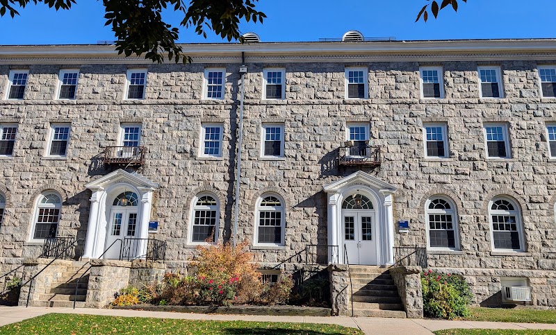 University of Rhode Island campus photo 2