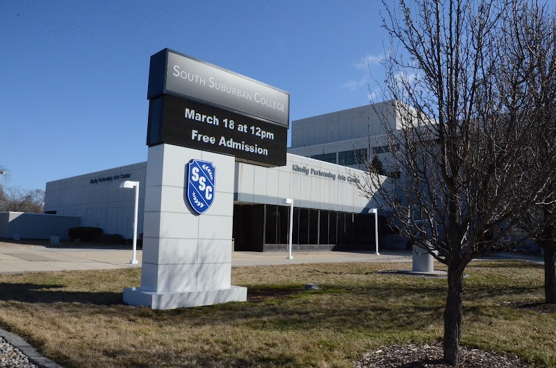 South Suburban College campus photo 2