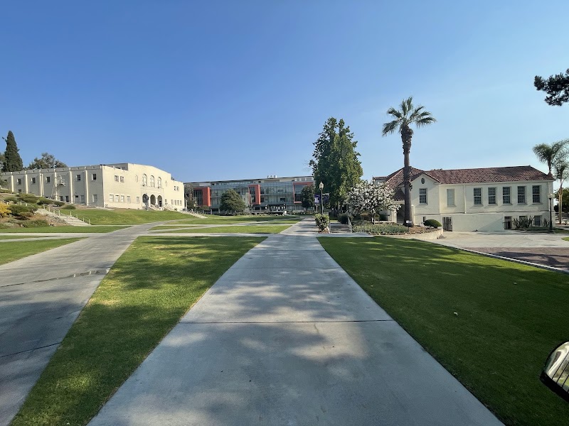 Whittier College campus photo 3