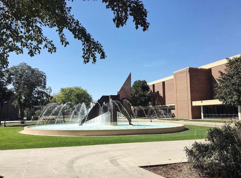 Minnesota State University-Mankato campus photo 2