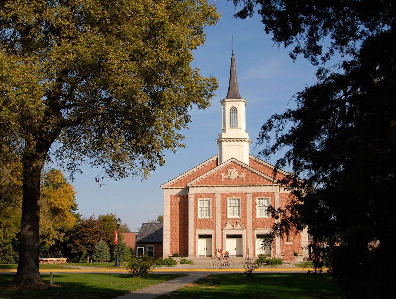 Hastings College campus photo 3