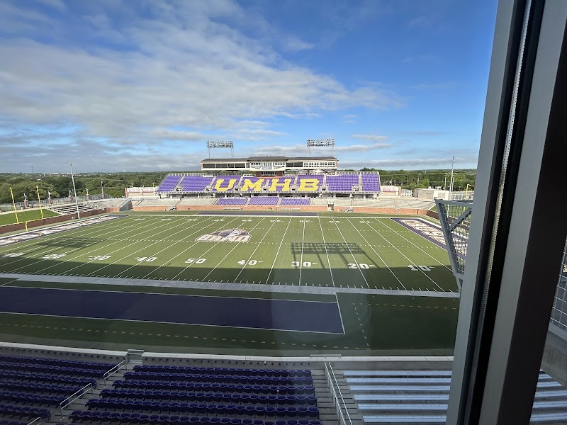 University of Mary Hardin-Baylor campus photo 2