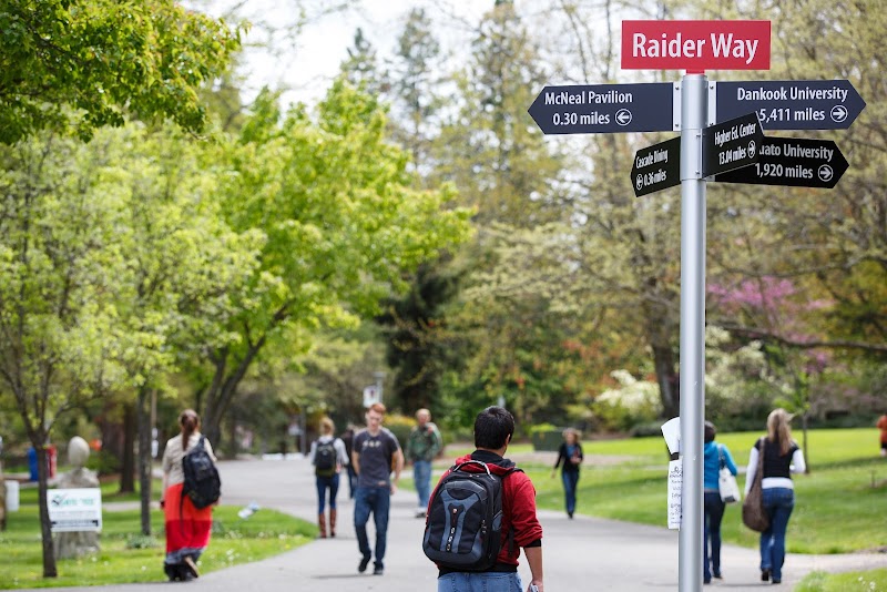 Southern Oregon University campus photo 4