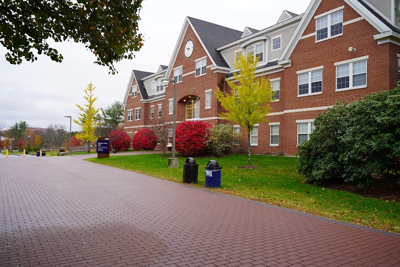 University of New Hampshire College of Professional Studies Online campus photo 3