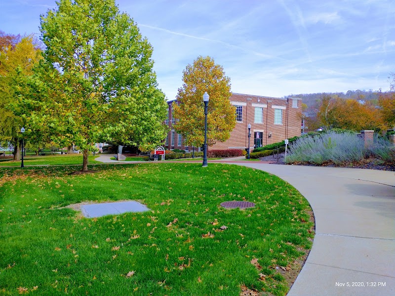 Pennsylvania Western University campus photo 4