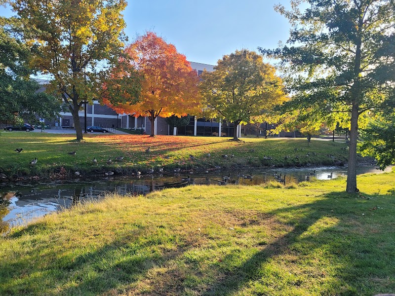 Northern Illinois University campus photo 5