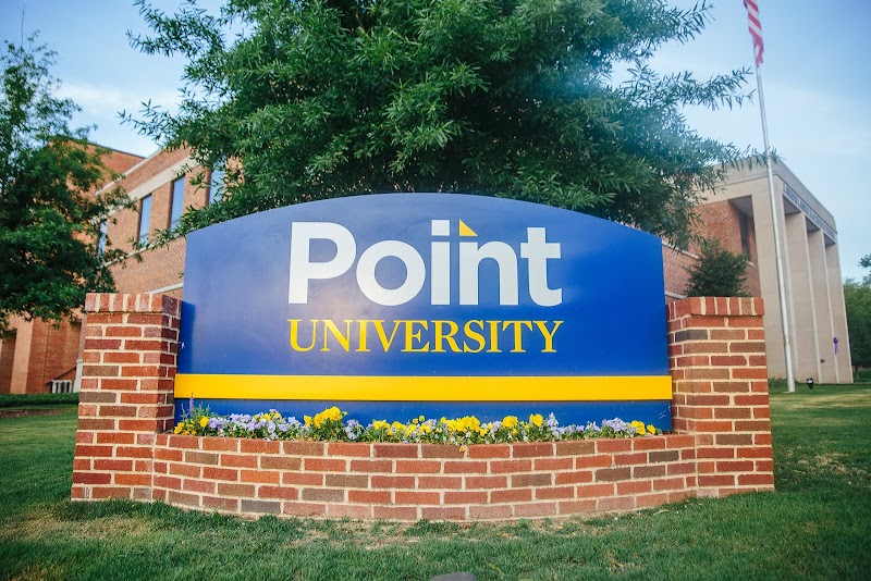 Point University campus photo 3