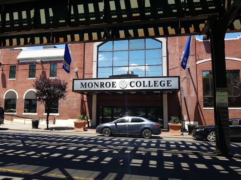 Monroe College campus photo 2