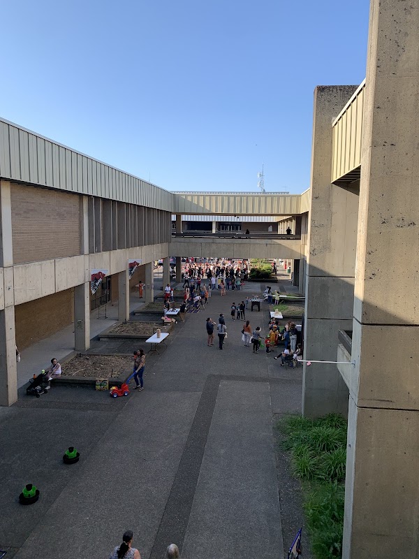 Mt Hood Community College campus photo 5