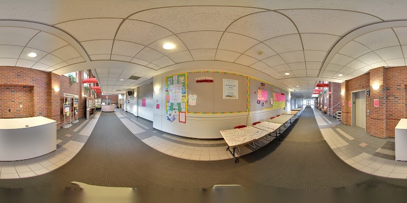 Le Moyne College campus photo 5