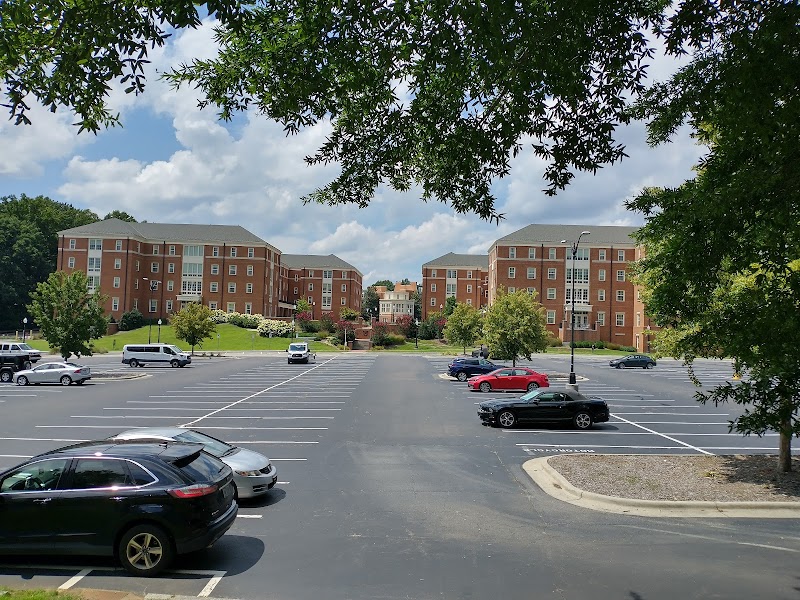 Wake Forest University campus photo 4