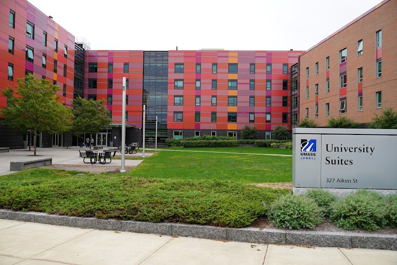 University of Massachusetts-Lowell campus photo 4