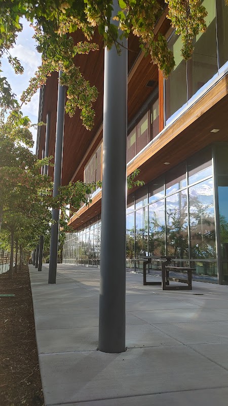 Central Oregon Community College campus photo 5
