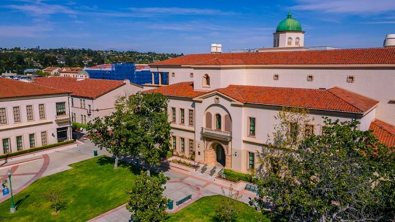Fullerton College campus photo 2