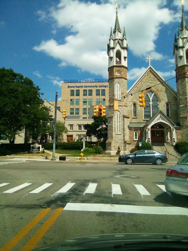 Grand Rapids Community College campus photo 3