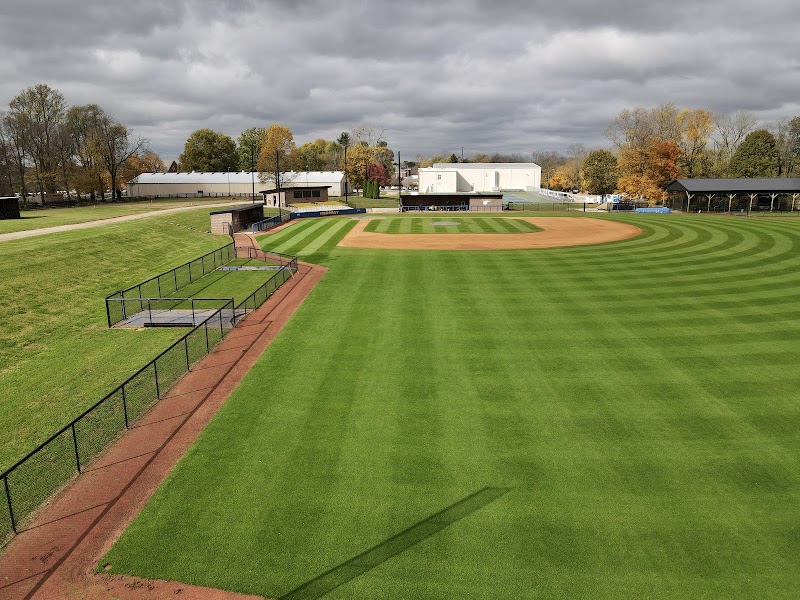 Midway University campus photo 1