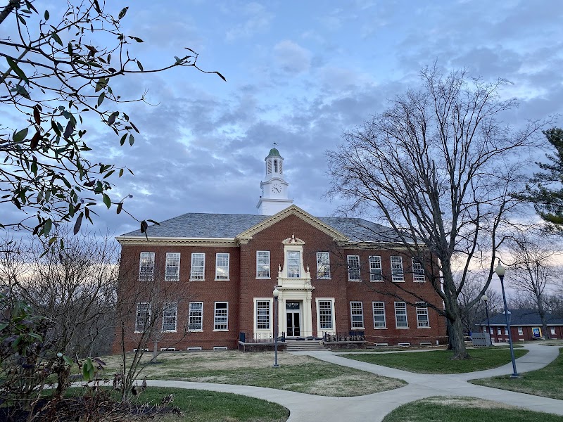 Midway University campus photo 2