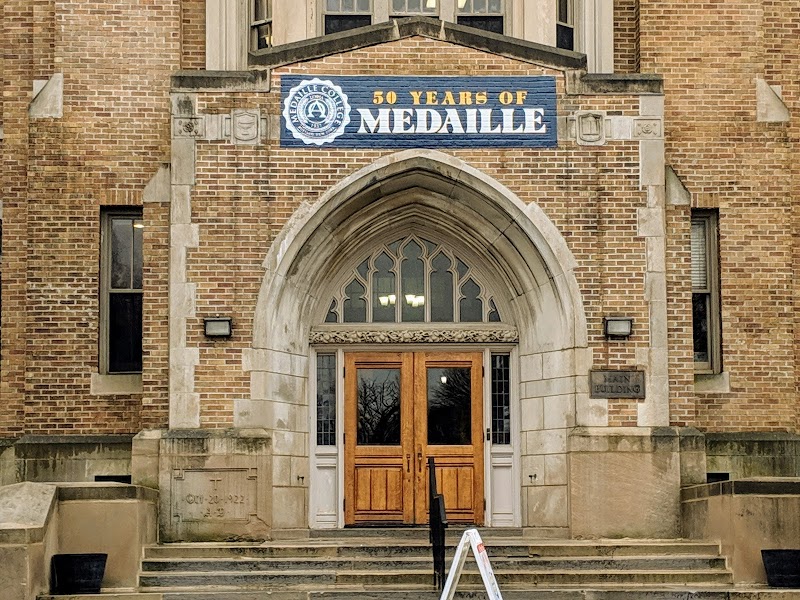 Medaille University campus photo 4