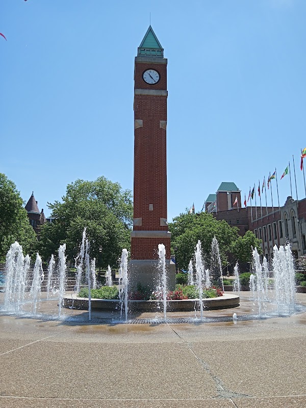Saint Louis University campus photo 5