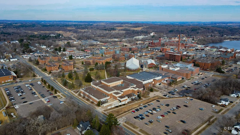 University of Wisconsin-Stout campus photo 4