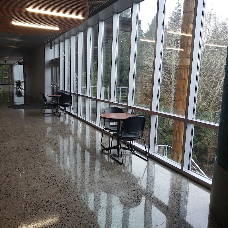 Grays Harbor College campus photo 2