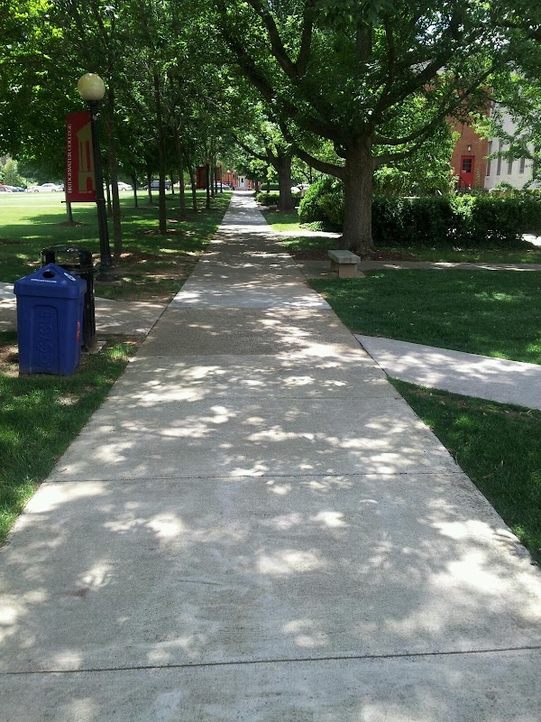 Bridgewater College campus photo 4