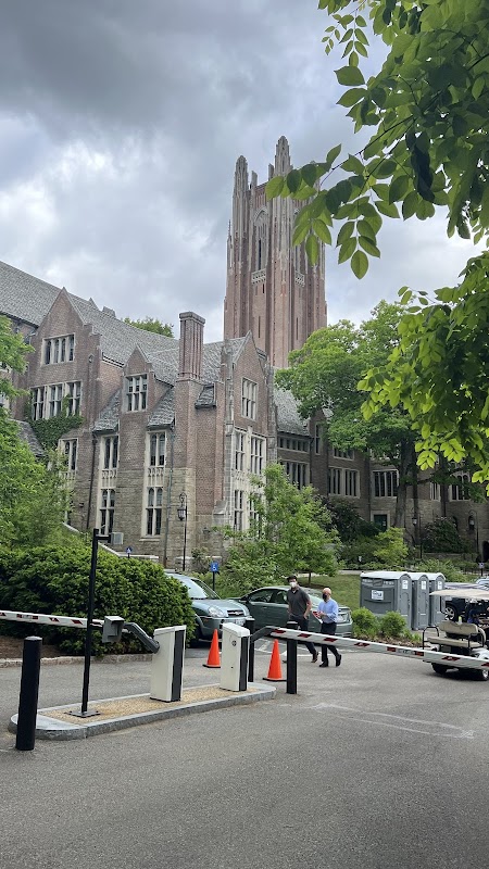 Wellesley College campus photo 4
