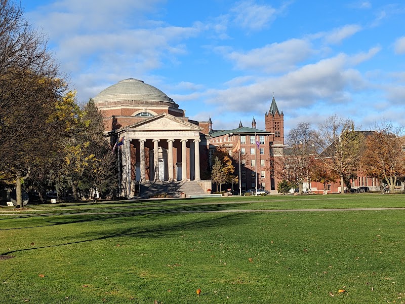Syracuse University campus photo 5