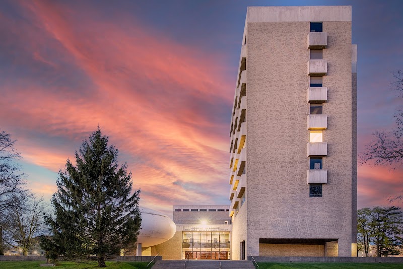 Paier College campus photo 5
