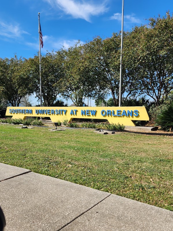 Southern University at New Orleans campus photo 4