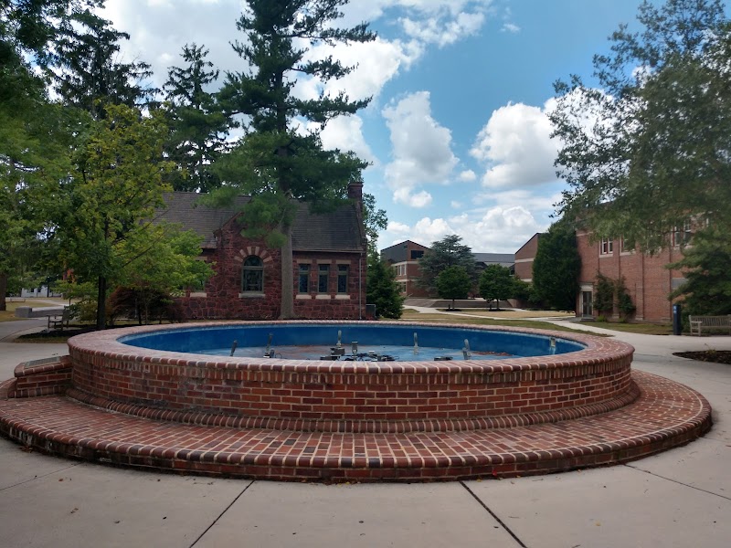 Gettysburg College campus photo 3