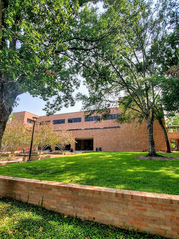 Sam Houston State University campus photo 3