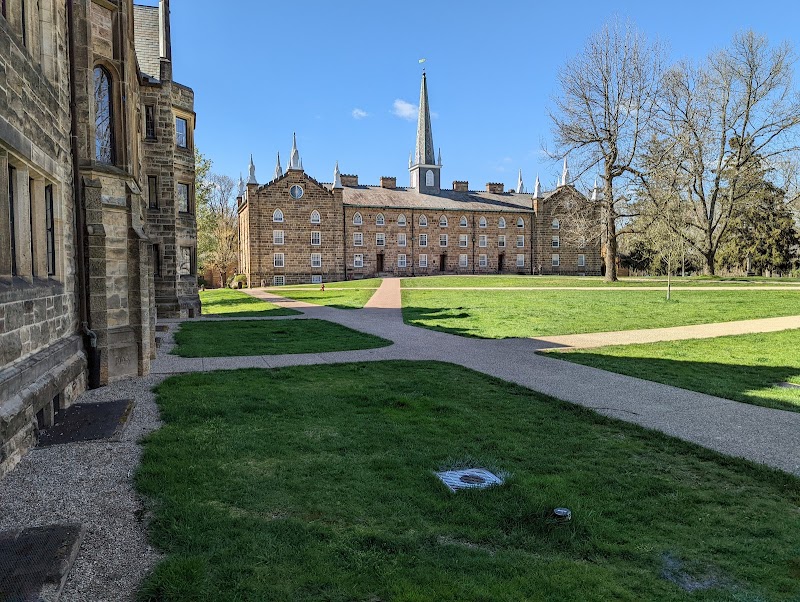 Kenyon College campus photo 4