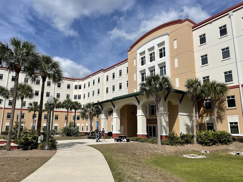 Florida Gulf Coast University campus photo 2