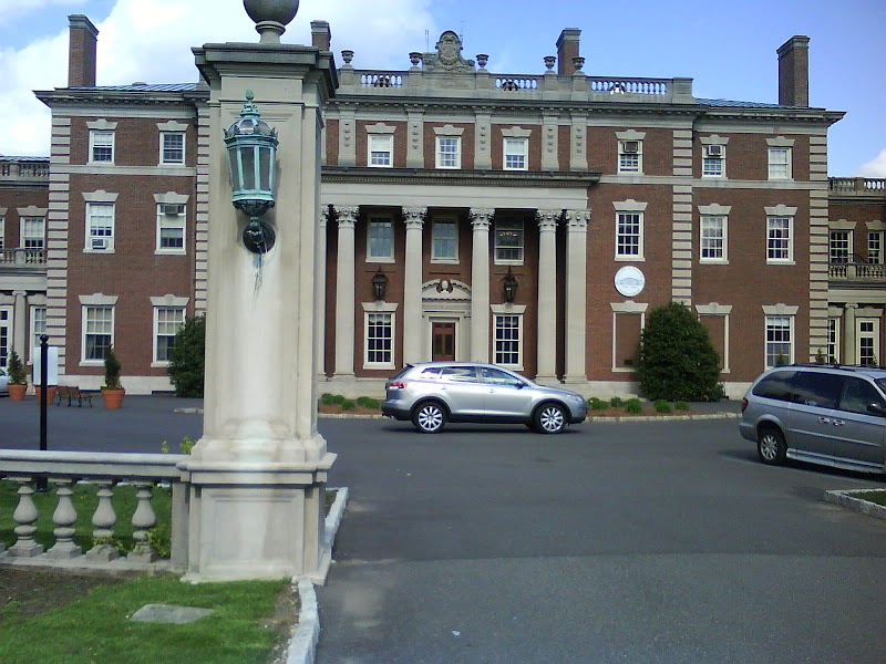 Fairleigh Dickinson University-Florham Campus campus photo 1