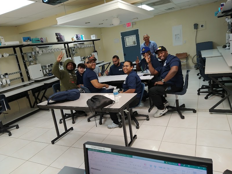 CBT Technology Institute-Cutler Bay campus photo 5