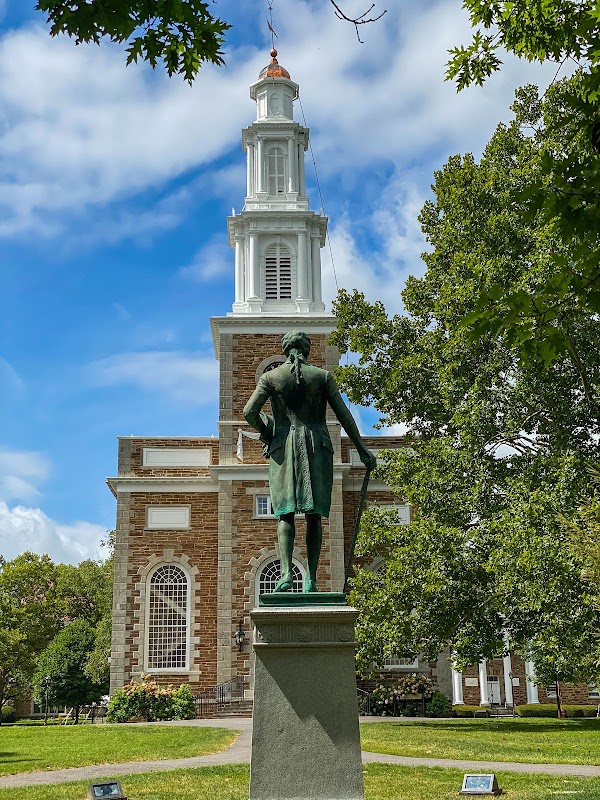 Hamilton College campus photo 3