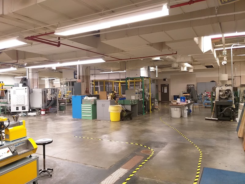 Kettering University campus photo 5