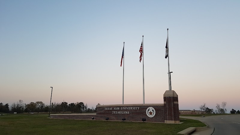 Texas A&M University-Texarkana campus photo 2