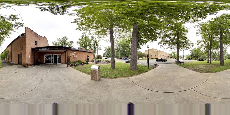 Davis College campus photo 5