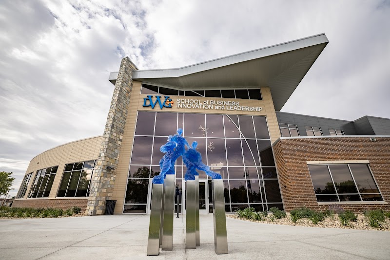Dakota Wesleyan University campus photo 5