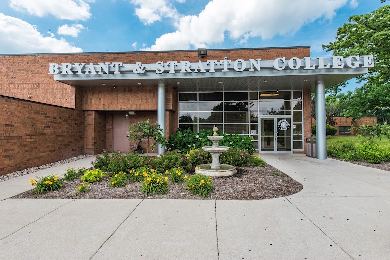 Bryant & Stratton College-Wauwatosa campus photo 3