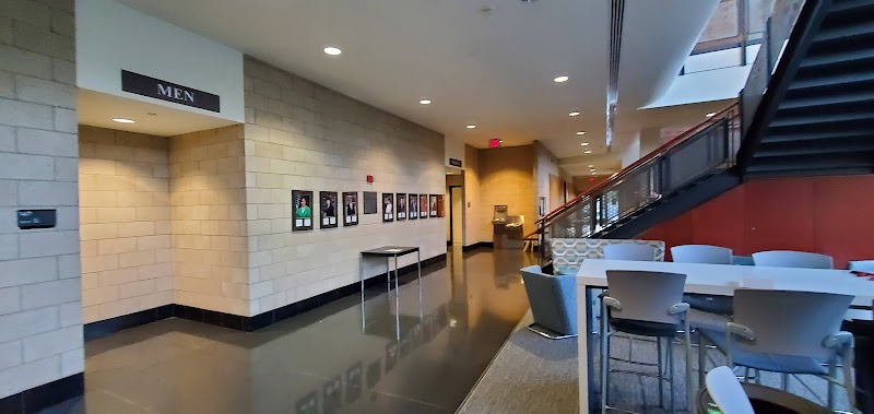 University of Cincinnati-Blue Ash College campus photo 5