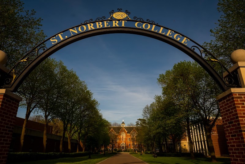 Saint Norbert College campus photo 3
