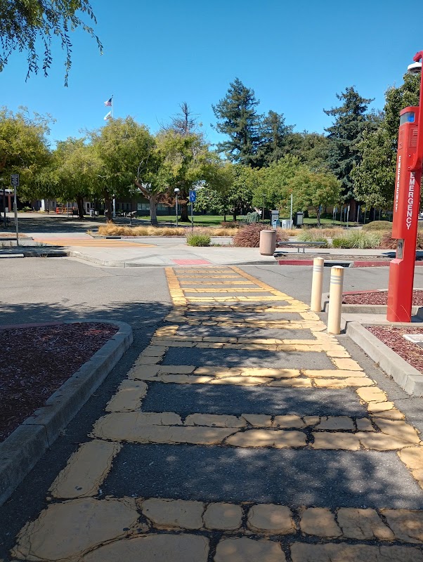 Chabot College campus photo 5
