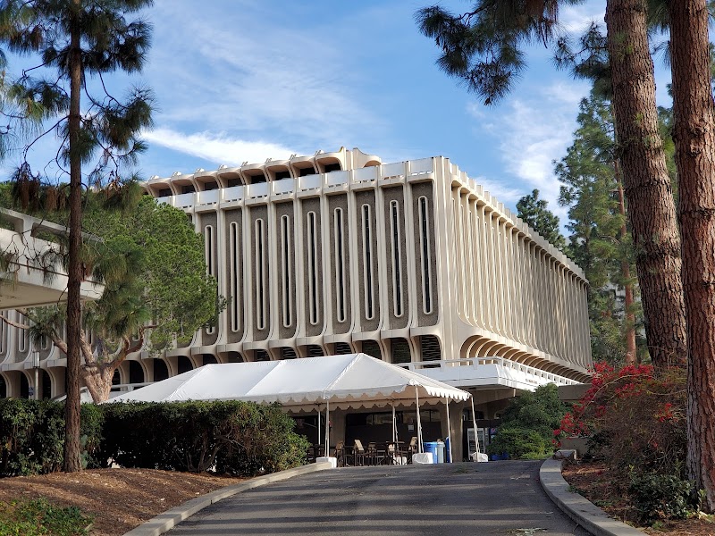 University of California-Irvine campus photo 3
